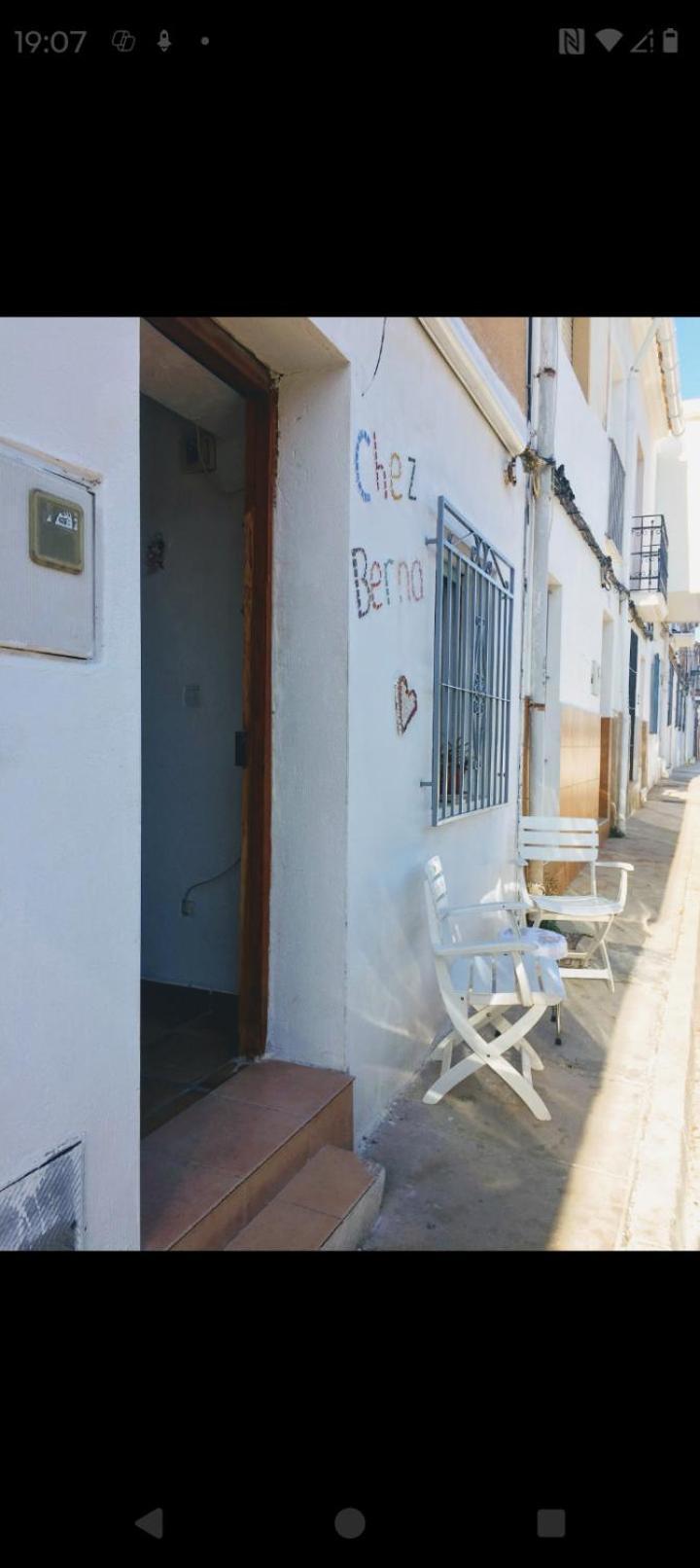 Chez Berna - Se Alquila Habitacion Denia Quarto foto